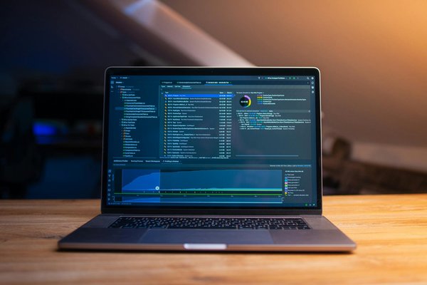 What Are the Best Tips for Layering Necklaces for a Trendy and Personalized Look?