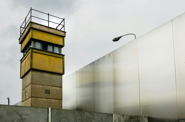 Trade and customs compliance at the Calais border